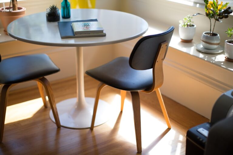 Your Guide to Selecting the Best Furniture for Small Spaces